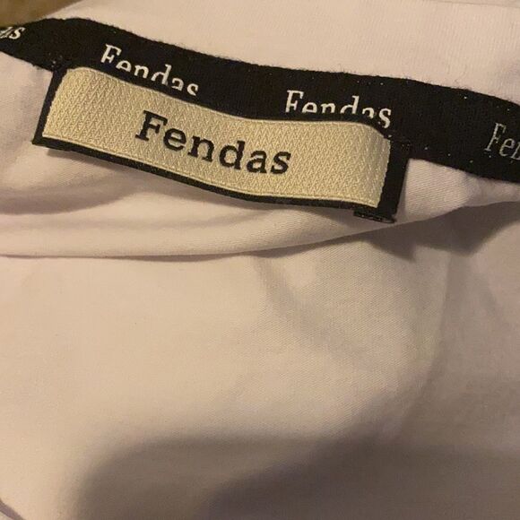 FENDAS White Shirt Studded Sides Crew Neck Tee - Picture 8 of 8
